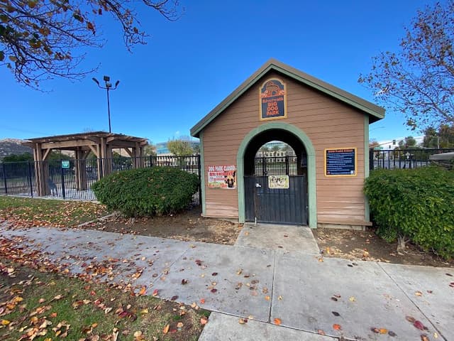 La Sierra Dog Park
