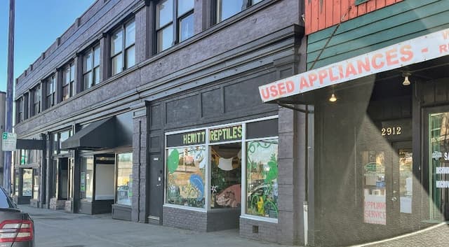 Hewitt Reptile Emporium