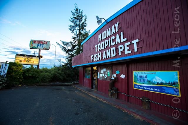 Midway Tropical Fish & Pets
