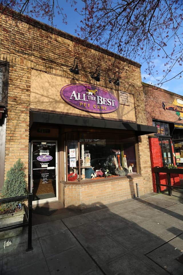 All The Best Pet Care - Queen Anne photo 1