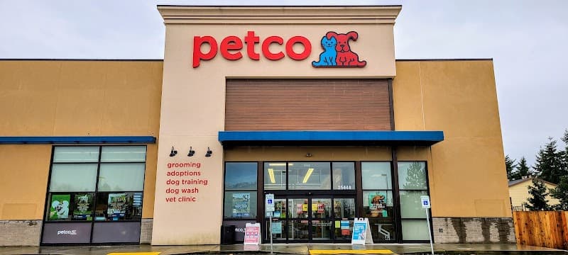Petco - Indoor Dog Park in Kent, WA | Indoor Dog Park