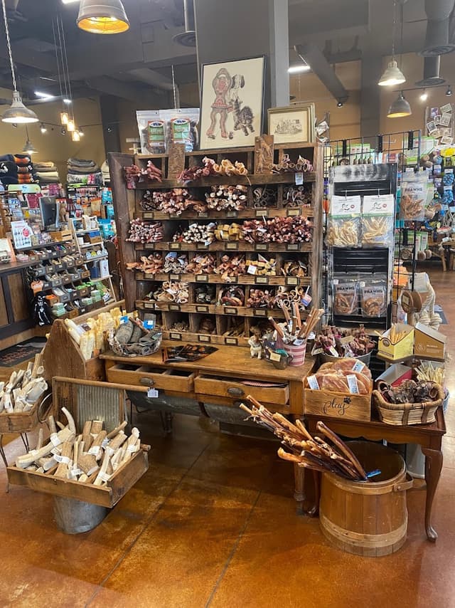 Prairie Dog Pet Mercantile Kendall Yards photo 2