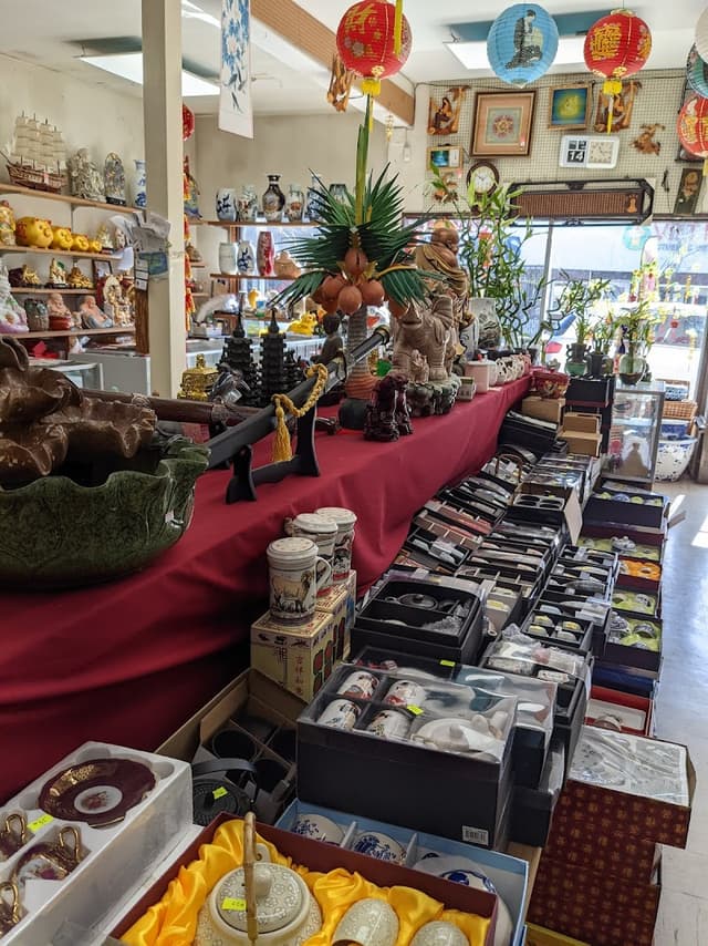 Asia Gift & Aquarium photo 3