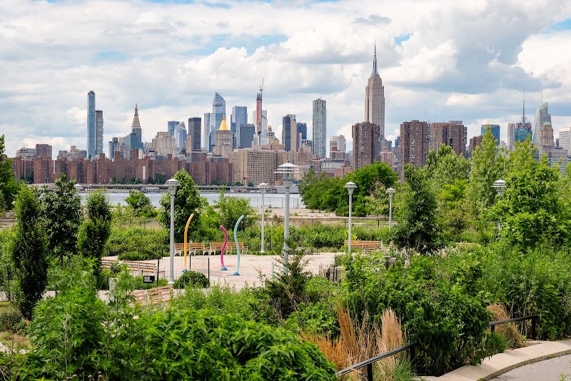 Bushwick Inlet Park photo 3