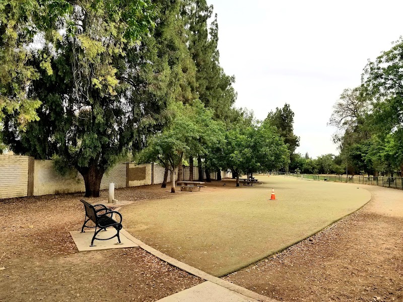 Saratoga Creek Dog Park, San Jose, CA - Dog Park in San Jose, CA | Indoor Dog Park