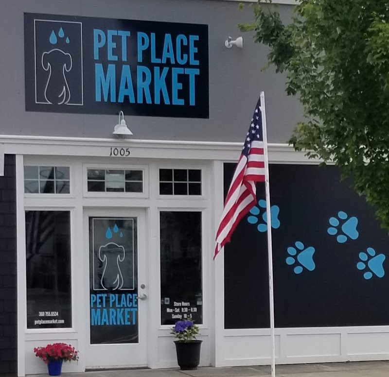 Pet Place Market - Indoor Dog Park in Bellingham, WA | Indoor Dog Park